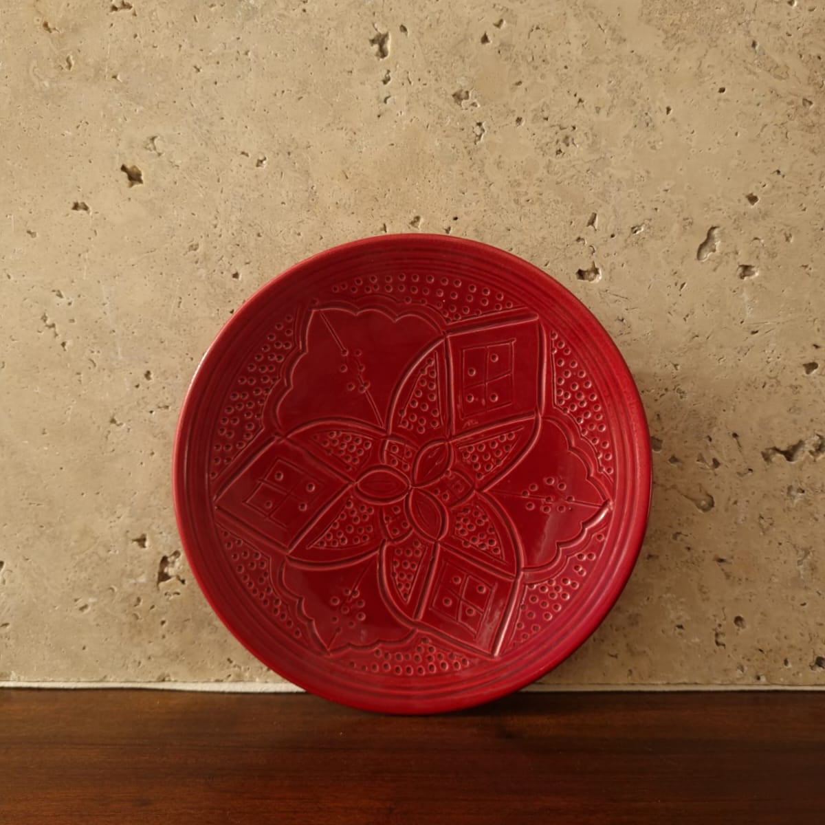 Petite Assiette à Dessert Marocaine Rouge en Céramique - Collection Empreinte (19 cm)