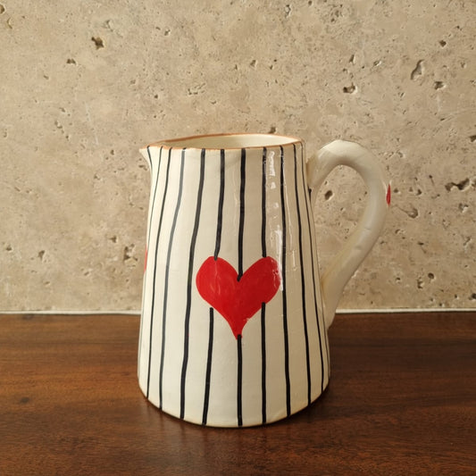 Carafe Artisanal – Motif  rayé Cœur