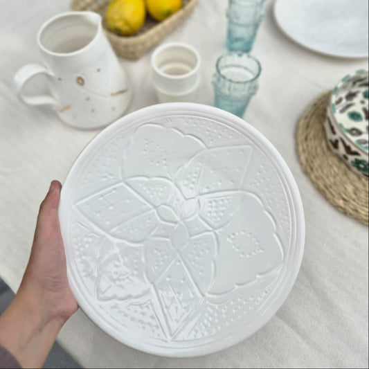 Grande Assiette Marocaine Blanche en Céramique - Collection Empreinte Fait Main (25 cm)